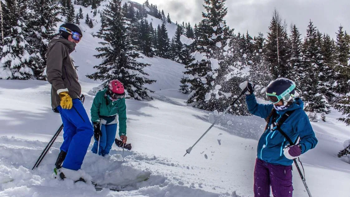 6 Reasons to Hit the Slopes Early