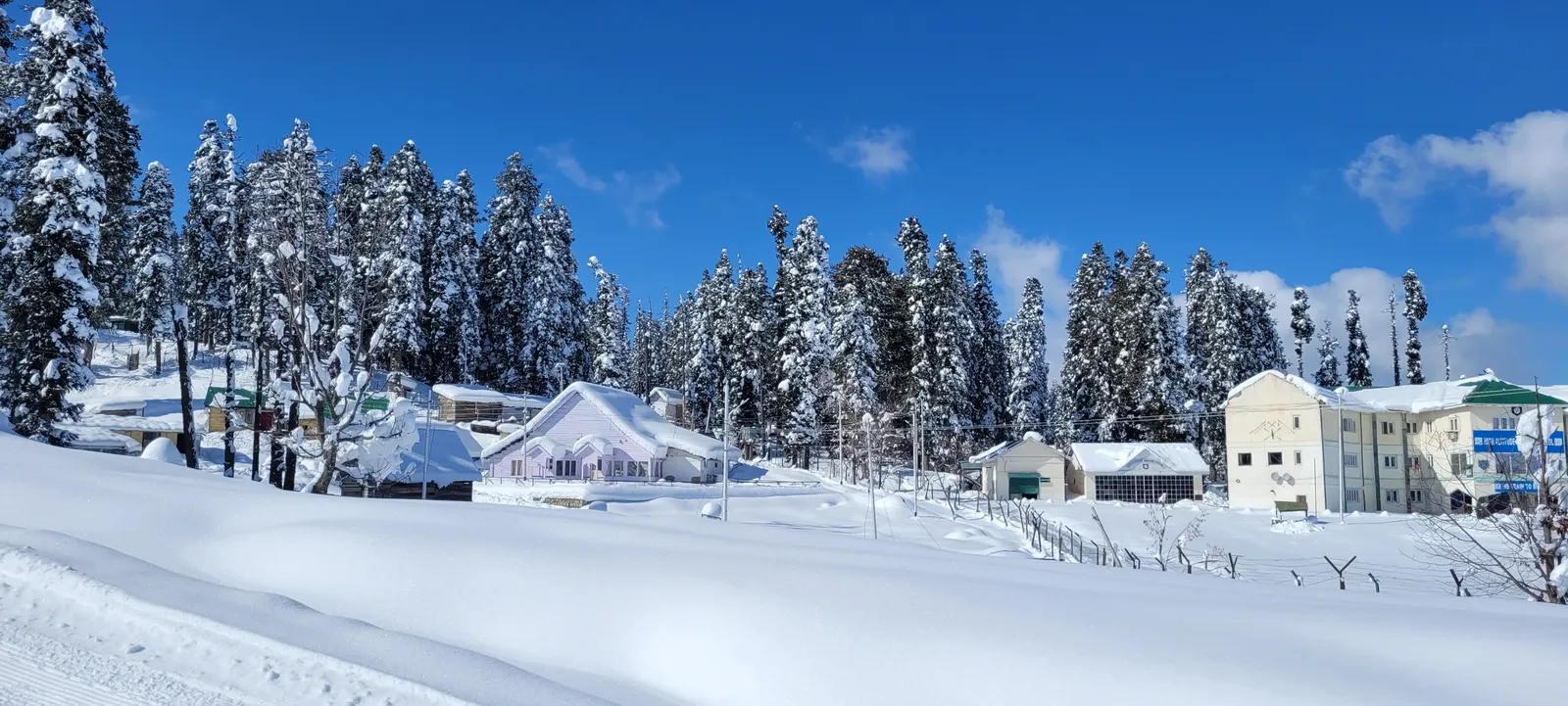 Gulmarg ski resort panorama